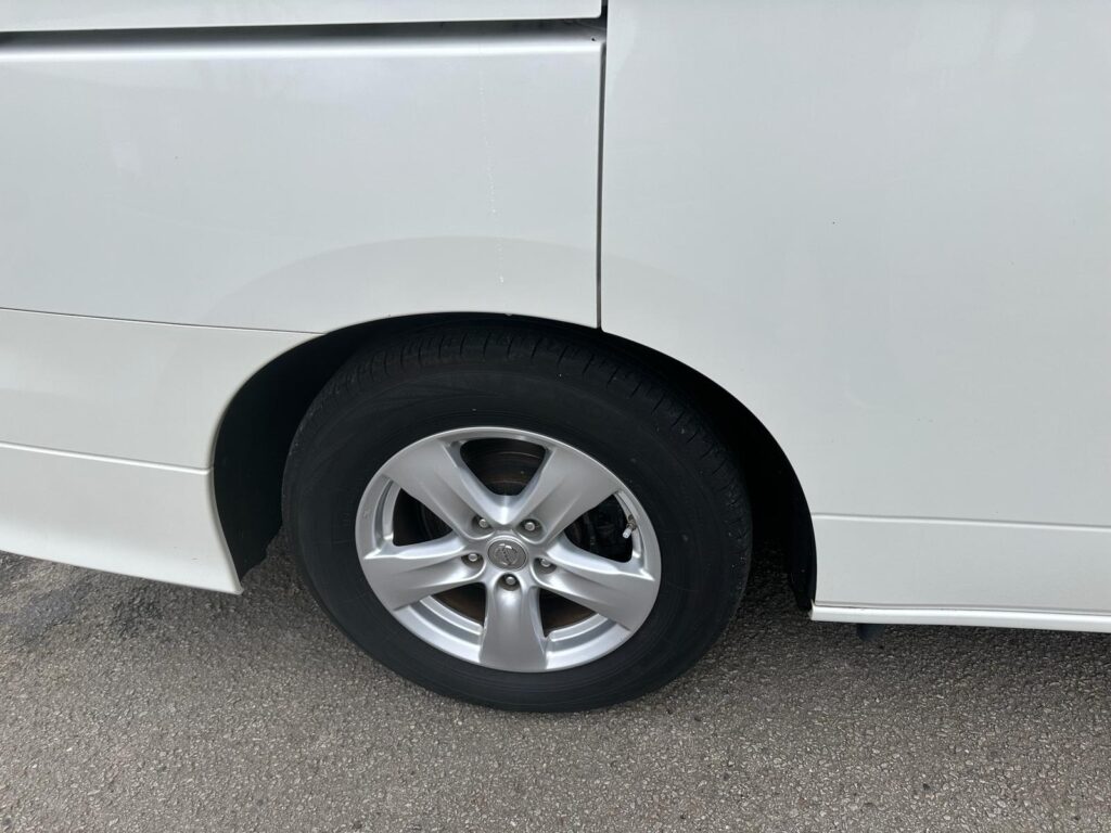 NISSAN ELGRAND 2012